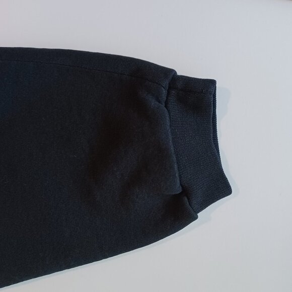 Womens M Black Swearshirt With Rollerblader Embroidery - Picture 4 of 10